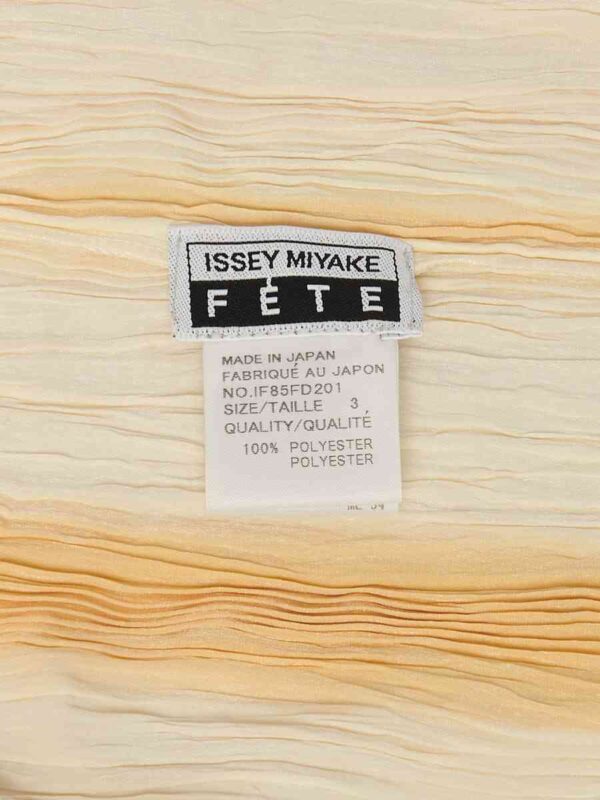 Plissierte Bluse Issey Miyake shibori, beige